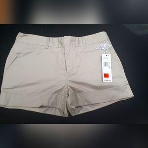 Shorts pants DKNY brand .Great new condition.Size 2.Beige color